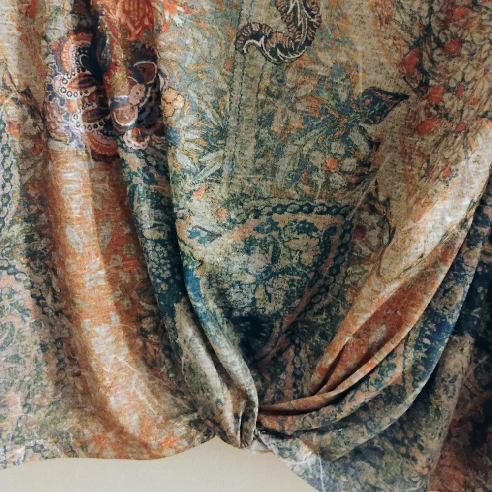 Women's Time & Tru Plus Size Floral Top - Picture 3 of 4